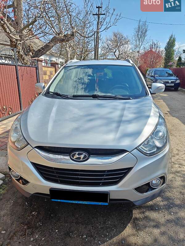 Внедорожник / Кроссовер Hyundai ix35 2011 в Днепре