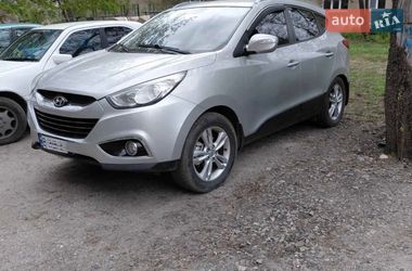 Позашляховик / Кросовер Hyundai ix35 2010 в Полтаві