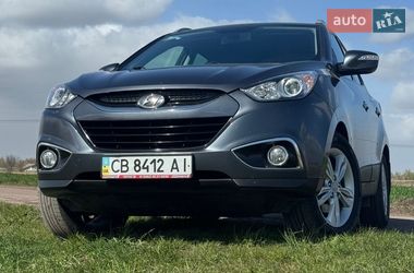 Внедорожник / Кроссовер Hyundai ix35 2010 в Чернигове