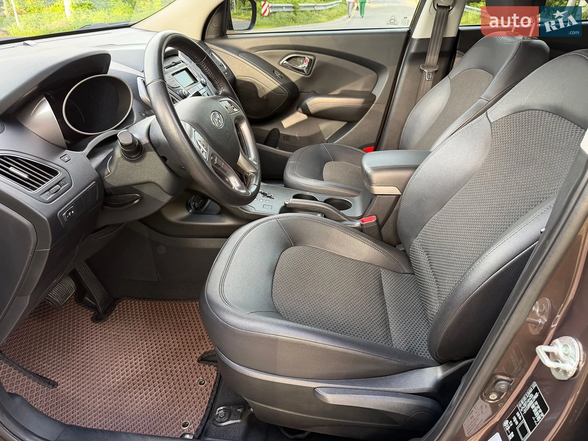 2010 Hyundai ix35 - мініатюра 10