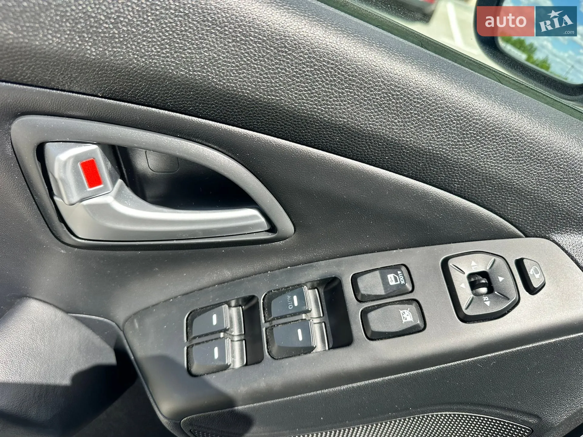 2015 Hyundai ix35 - мініатюра 23