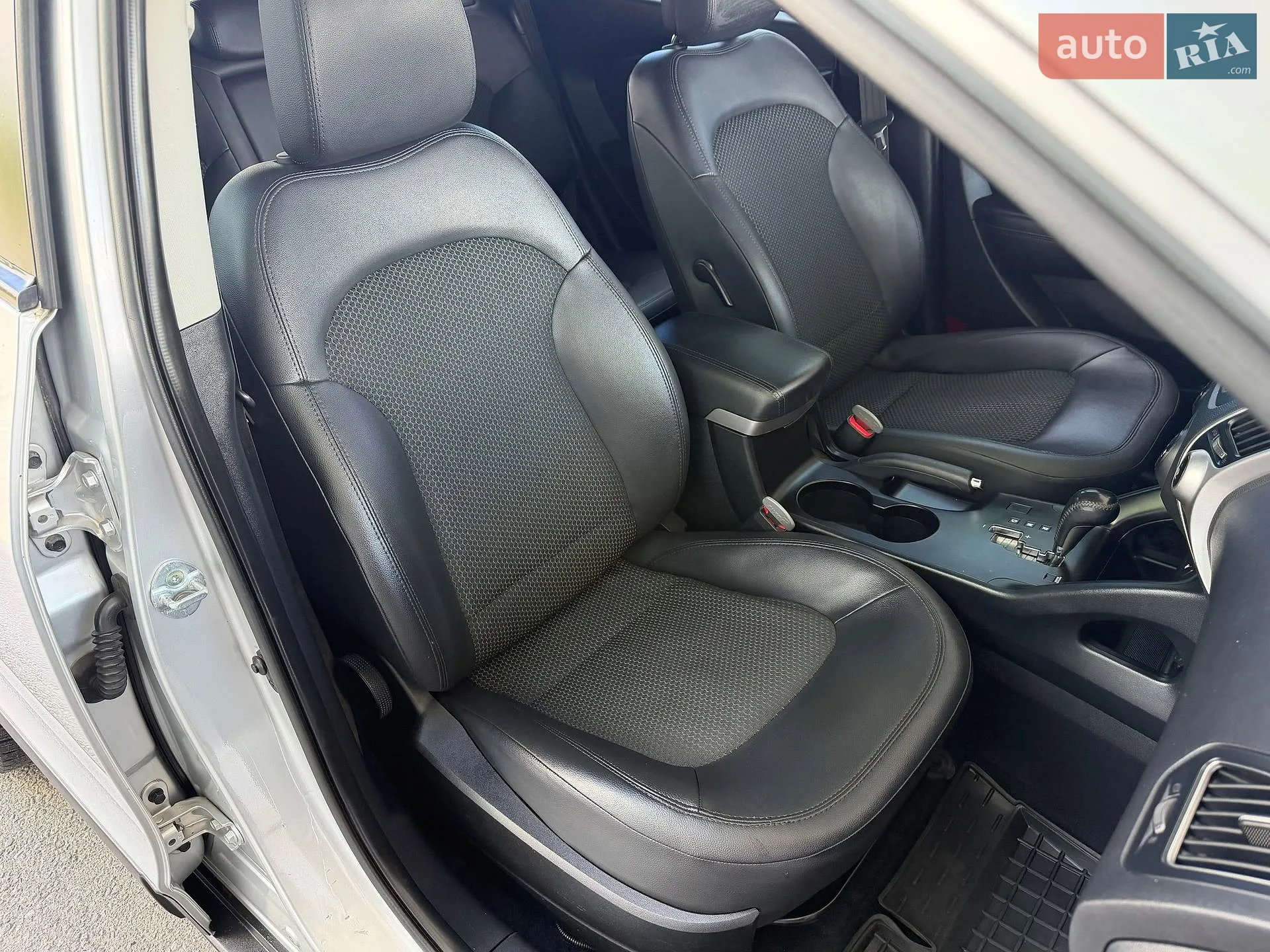 2011 Hyundai ix35 - мініатюра 17