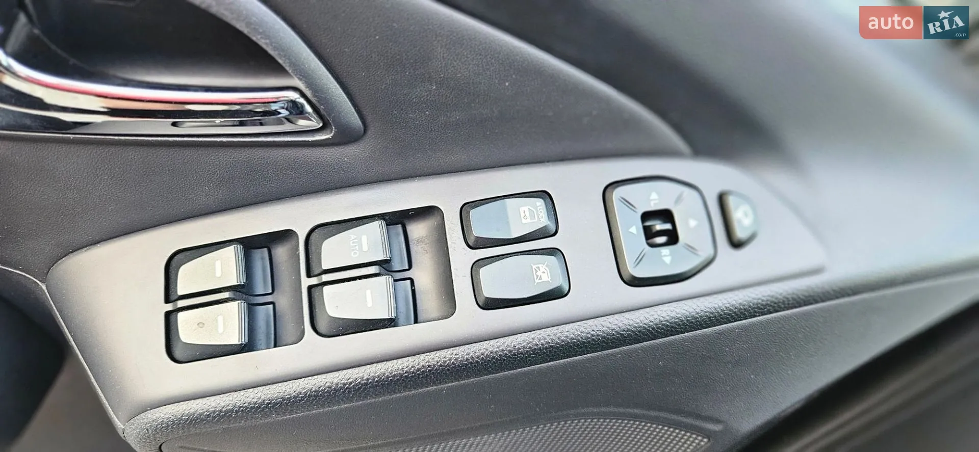 2011 Hyundai ix35 - мініатюра 93