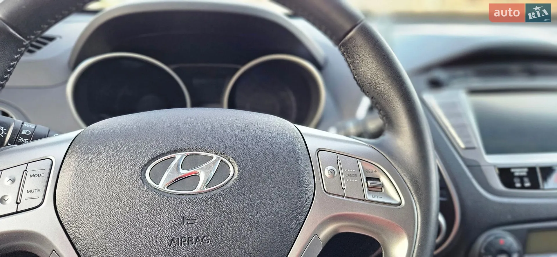 2011 Hyundai ix35 - мініатюра 106