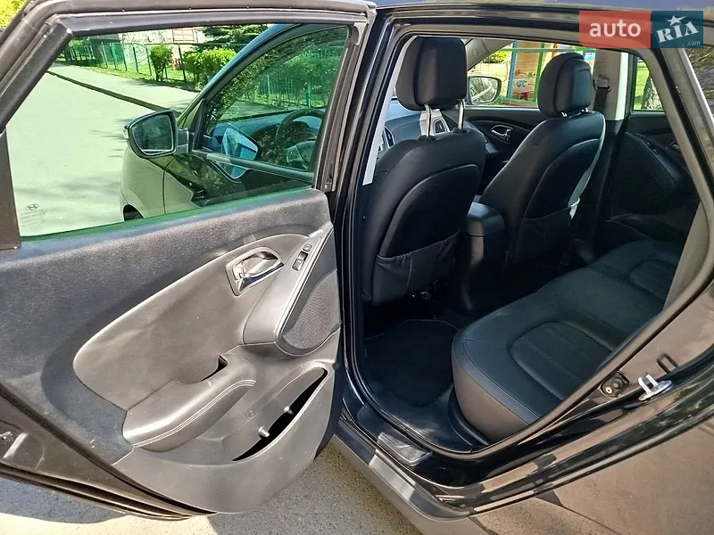 Hyundai ix35 2011 VIN U5YZU81UABL082837 фото оголошення 7 з 48