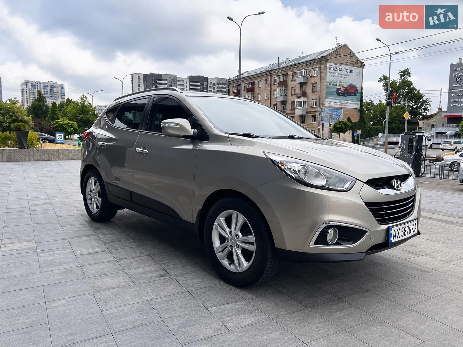 2010 Hyundai ix35 - мініатюра 2