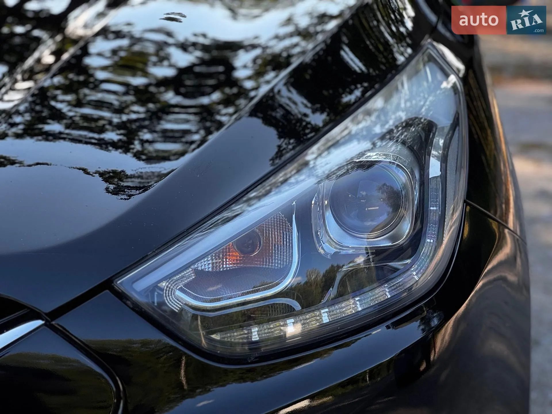 2018 Volkswagen Touareg - мініатюра 11