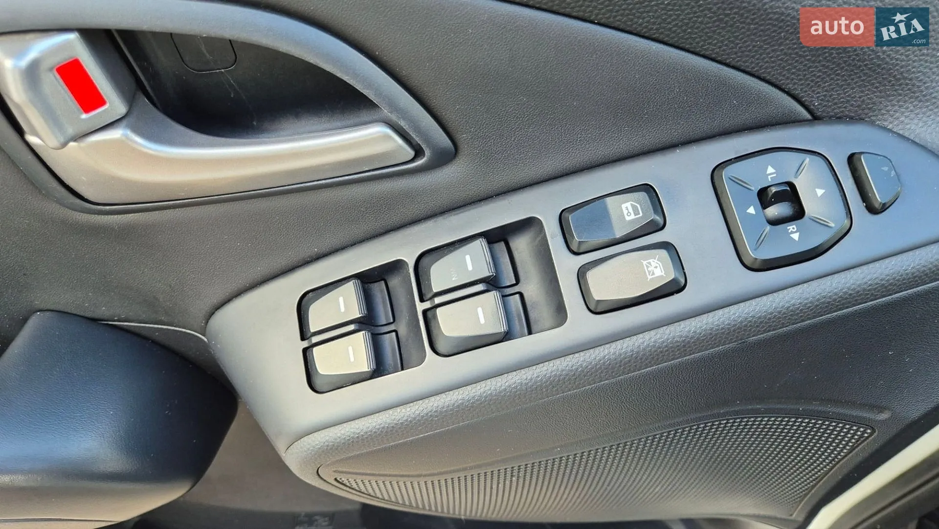 2011 Hyundai ix35 - мініатюра 22