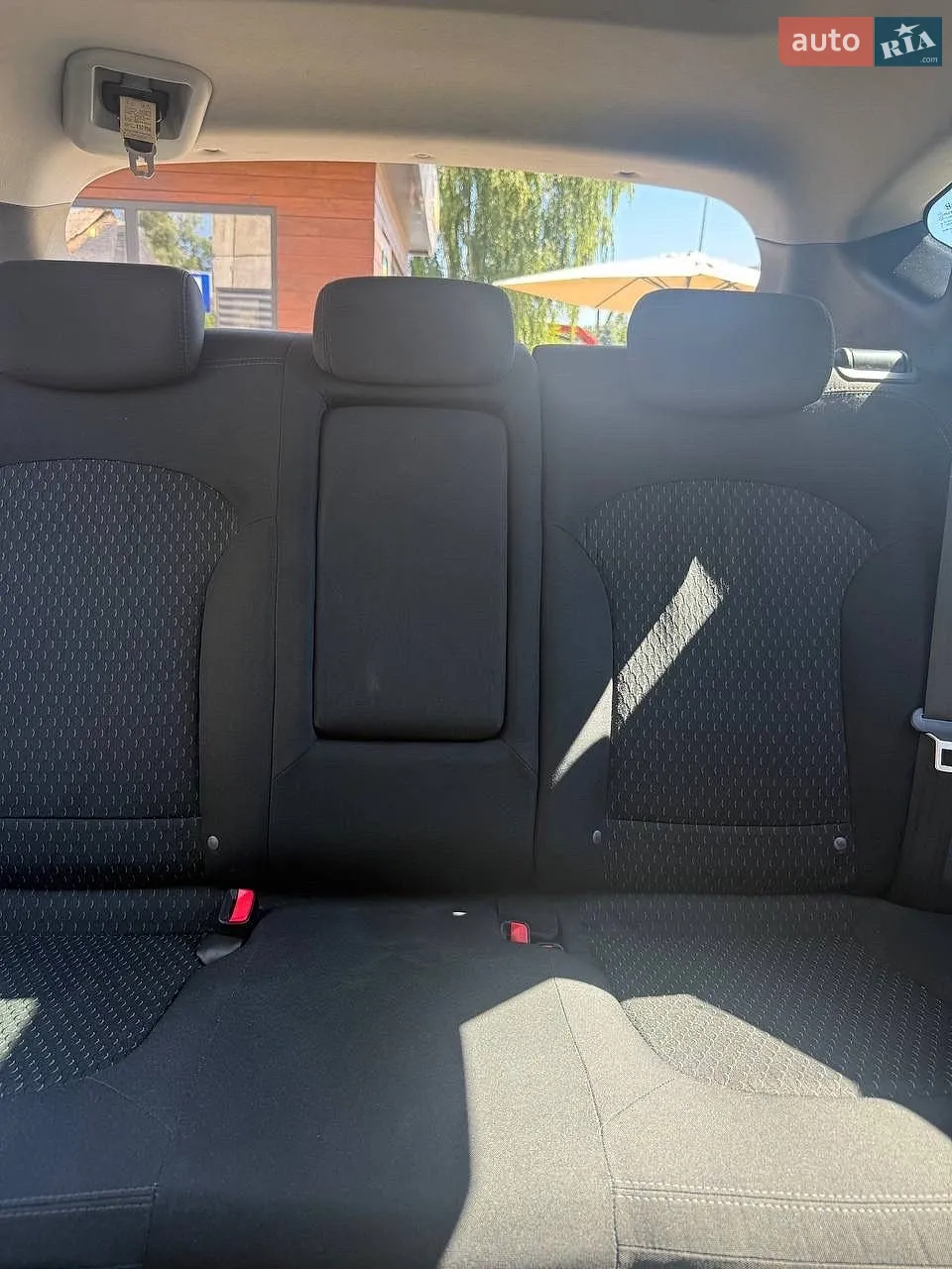 Hyundai Ix35 2011 VIN TMAJT81UACJ219878 фото оголошення 19 з 26