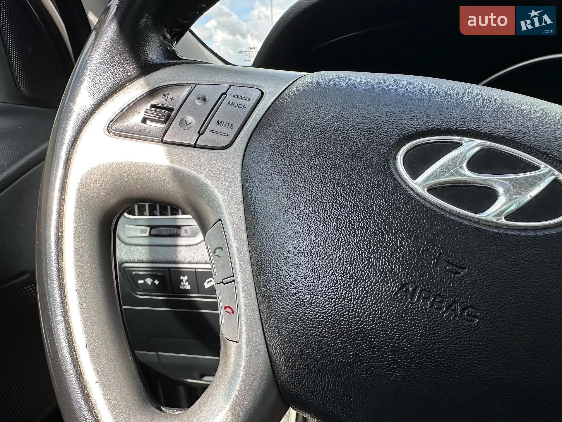 2011 Hyundai ix35 - мініатюра 55