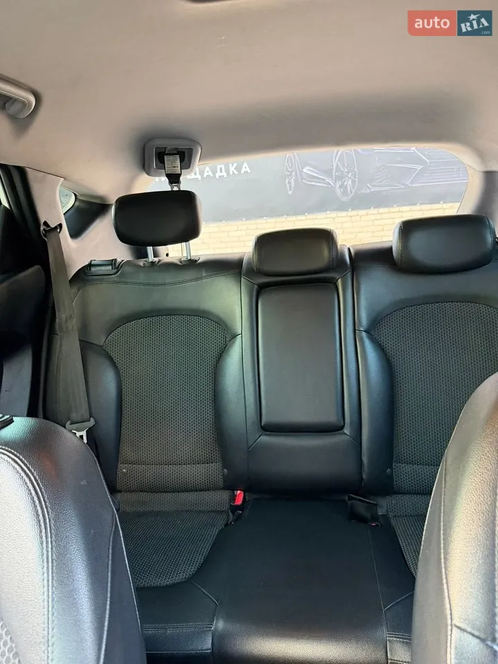 Позашляховик / Кросовер Hyundai ix35 2011 в Харкові фото 8