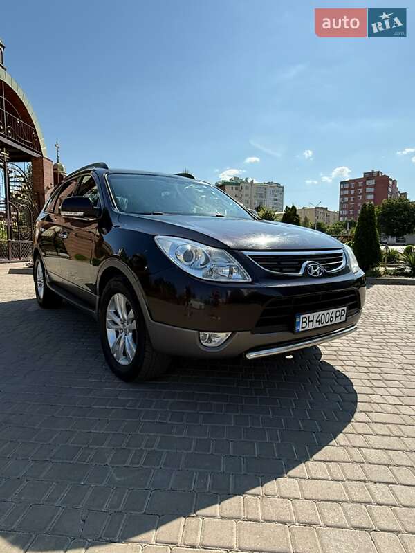 Позашляховик / Кросовер Hyundai ix55 2010 в Чорноморську