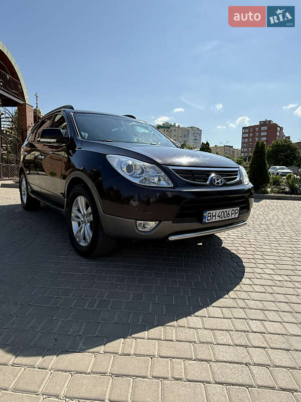 Позашляховик / Кросовер Hyundai ix55 2010 в Чорноморську