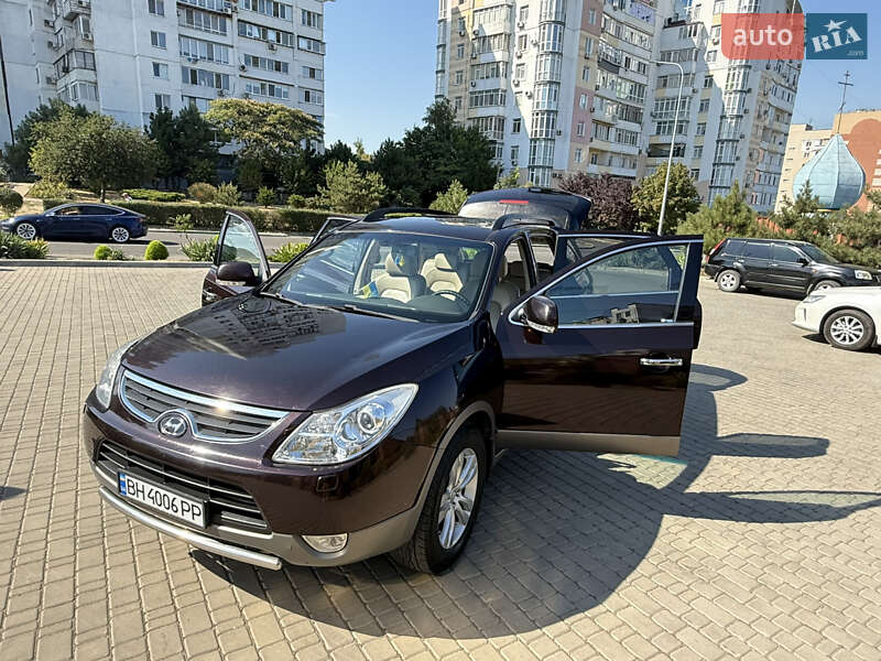 Позашляховик / Кросовер Hyundai ix55 2010 в Чорноморську