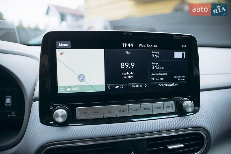 Позашляховик / Кросовер Hyundai Kona Electric 2021 в Золочеві