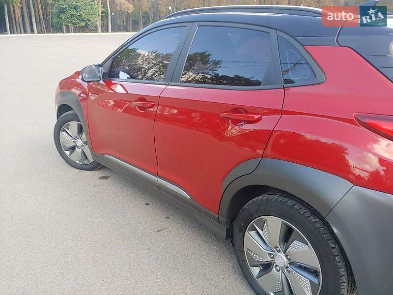 Внедорожник / Кроссовер Hyundai Kona Electric 2018 в Харькове фото 3 Внедорожник / Кроссовер Hyundai Kona Electric 2018 в Харькове