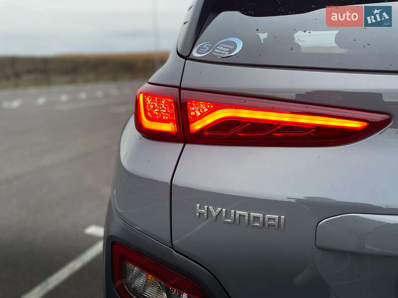 Внедорожник / Кроссовер Hyundai Kona Electric 2019 в Ровно