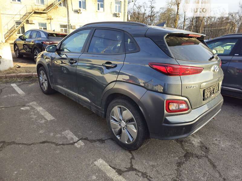 Позашляховик / Кросовер Hyundai Kona Electric 2020 в Києві