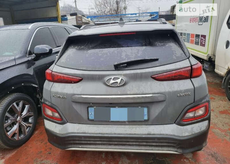 Позашляховик / Кросовер Hyundai Kona Electric 2019 в Києві