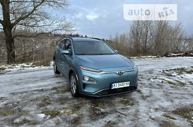 Внедорожник / Кроссовер Hyundai Kona Electric 2020 в 