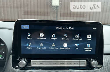 Внедорожник / Кроссовер Hyundai Kona Electric 2020 в 
