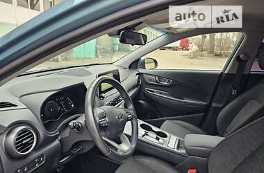 Внедорожник / Кроссовер Hyundai Kona Electric 2020 в Киеве