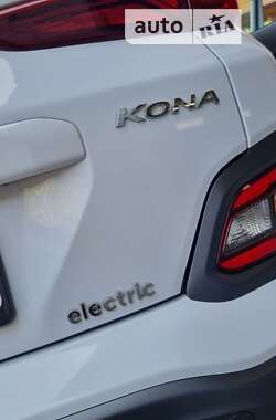 Внедорожник / Кроссовер Hyundai Kona Electric 2019 в Смеле