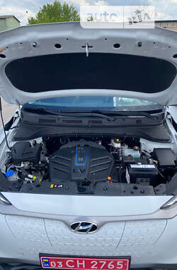 Позашляховик / Кросовер Hyundai Kona Electric 2019 в Рівному
