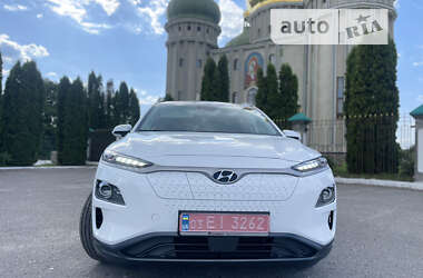 Позашляховик / Кросовер Hyundai Kona Electric 2020 в Дубні