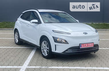 Внедорожник / Кроссовер Hyundai Kona Electric 2021 в Ивано-Франковске