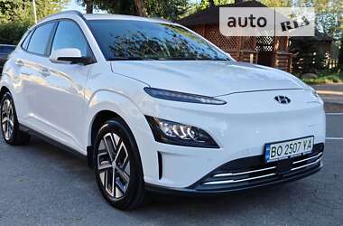 Позашляховик / Кросовер Hyundai Kona Electric 2022 в Тернополі