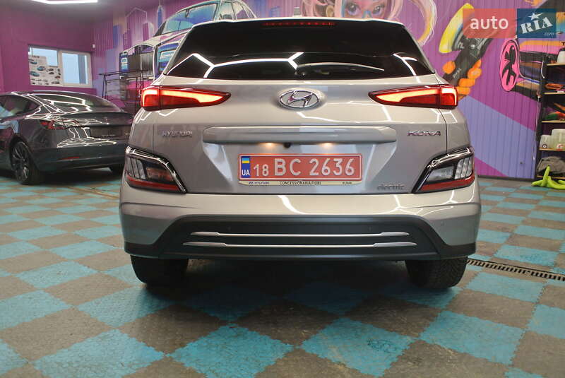 Внедорожник / Кроссовер Hyundai Kona Electric 2022 в Киеве