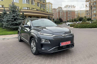 Позашляховик / Кросовер Hyundai Kona Electric 2020 в Києві