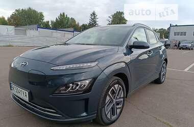 Внедорожник / Кроссовер Hyundai Kona Electric 2022 в Ровно