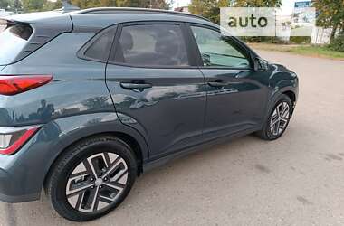 Позашляховик / Кросовер Hyundai Kona Electric 2022 в Рівному