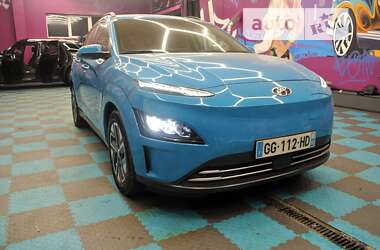 Внедорожник / Кроссовер Hyundai Kona Electric 2022 в Киеве