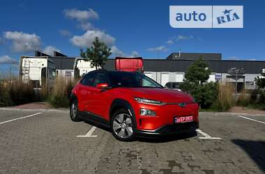 Позашляховик / Кросовер Hyundai Kona Electric 2019 в Луцьку