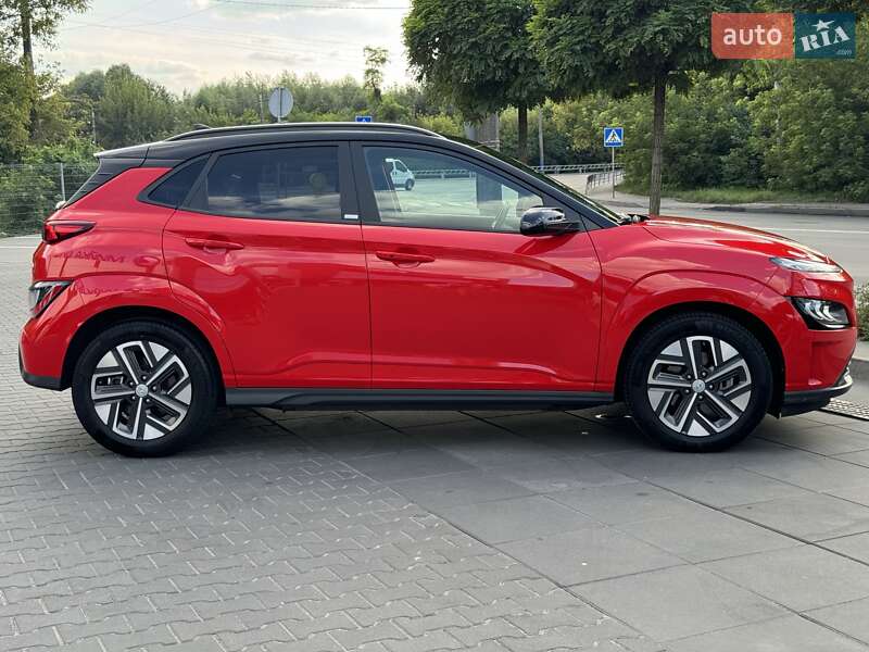 Внедорожник / Кроссовер Hyundai Kona Electric 2021 в Луцке