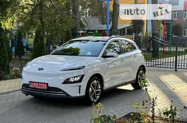 Позашляховик / Кросовер Hyundai Kona Electric 2021 в Києві