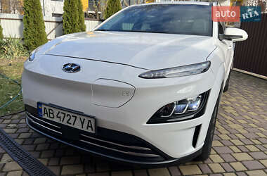 Позашляховик / Кросовер Hyundai Kona Electric 2021 в 