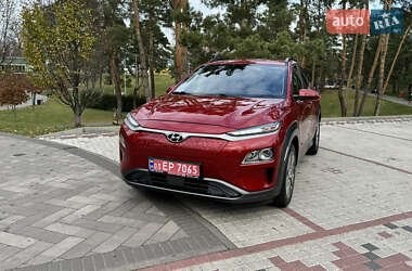 Позашляховик / Кросовер Hyundai Kona Electric 2020 в Києві