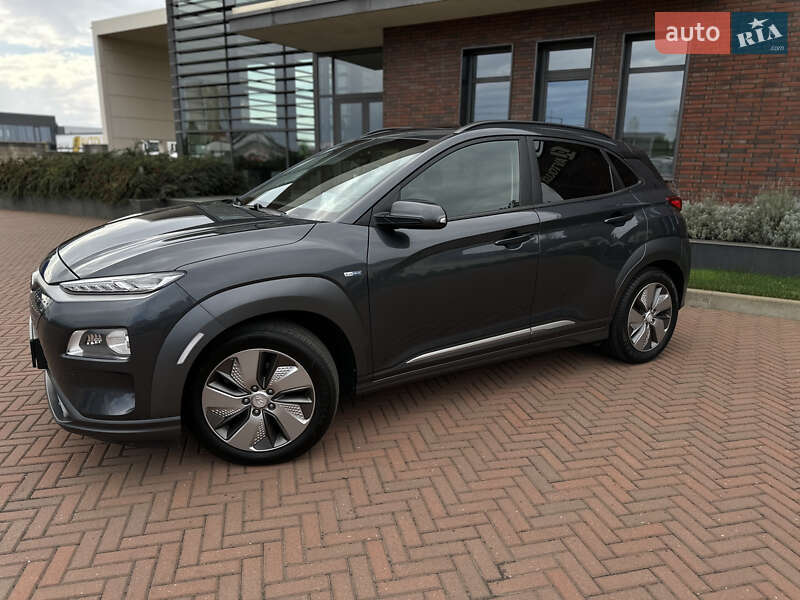 Позашляховик / Кросовер Hyundai Kona Electric 2019 в Мукачевому