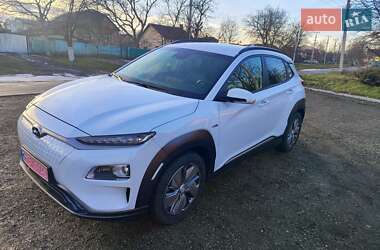 Внедорожник / Кроссовер Hyundai Kona Electric 2019 в Каменец-Подольском