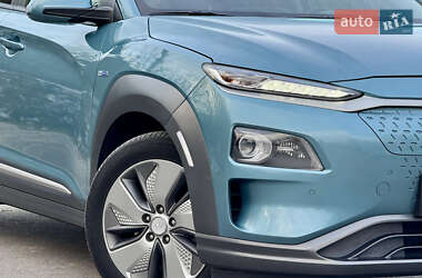 Позашляховик / Кросовер Hyundai Kona Electric 2019 в Києві