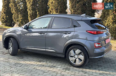 Позашляховик / Кросовер Hyundai Kona Electric 2019 в Дубні