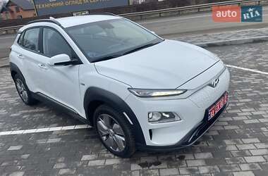 Внедорожник / Кроссовер Hyundai Kona Electric 2020 в Виннице