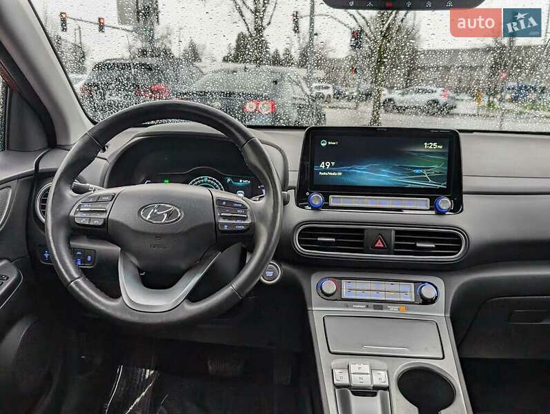 Внедорожник / Кроссовер Hyundai Kona Electric 2021 в Львове