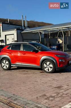 Внедорожник / Кроссовер Hyundai Kona Electric 2019 в Тернополе