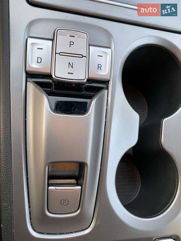 Внедорожник / Кроссовер Hyundai Kona Electric 2019 в Киеве