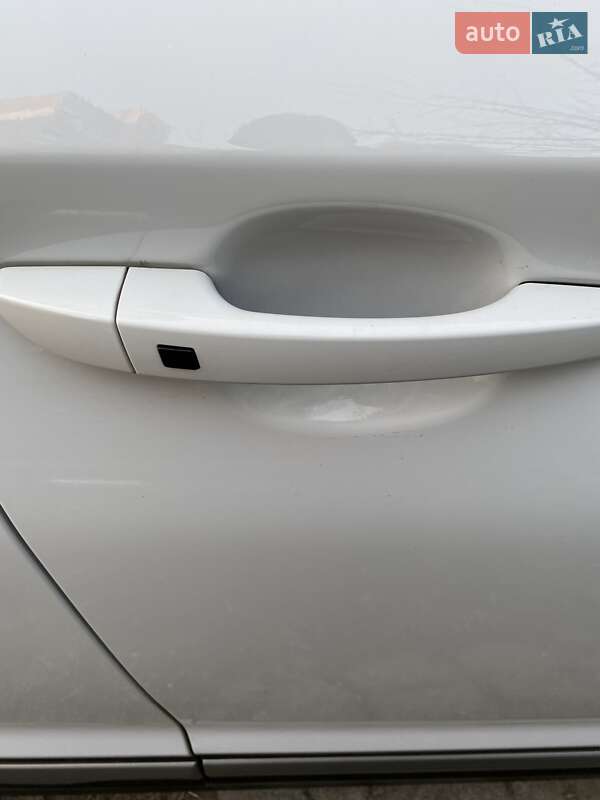 Внедорожник / Кроссовер Hyundai Kona Electric 2019 в Киеве